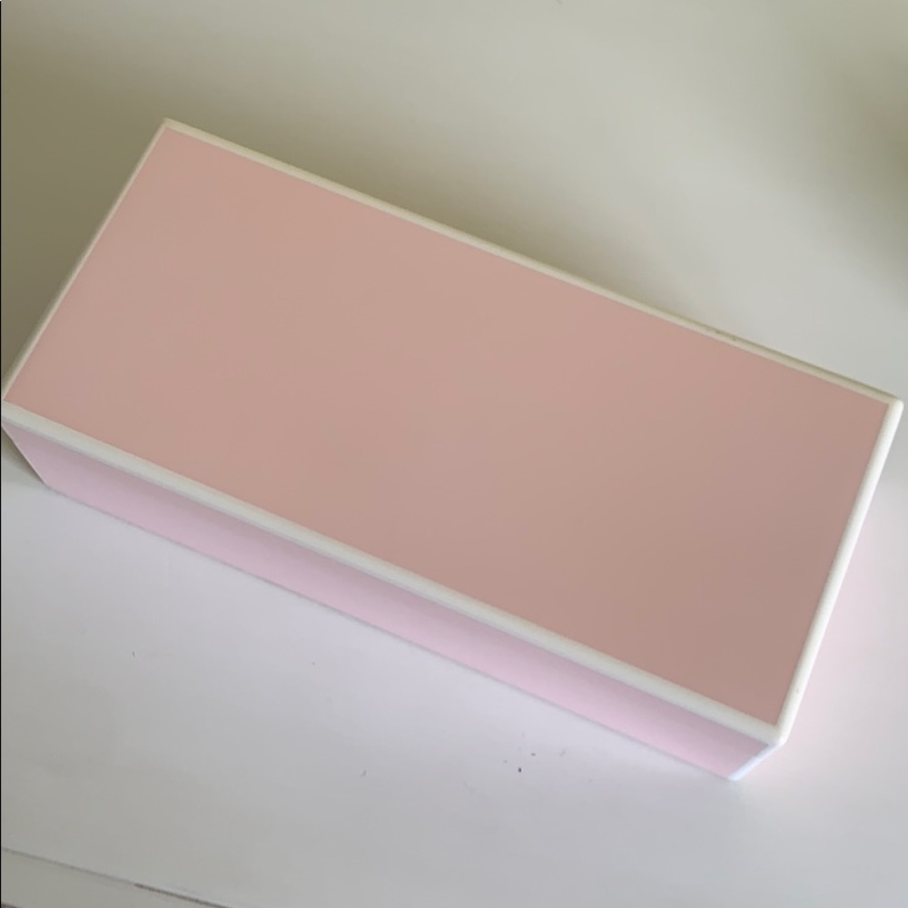 Light pink jewelry box with a mirror inside
